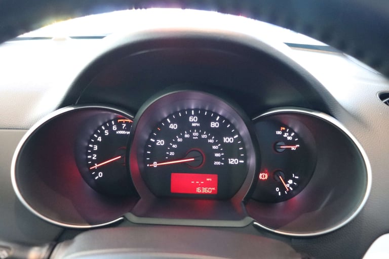 2015 Kia Picanto 1.0 Picanto SR7 5dr Hatchback Petrol Manual