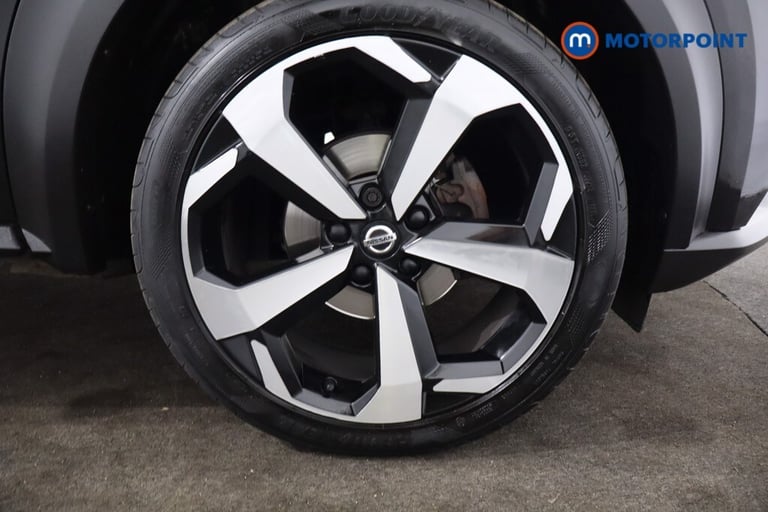 2022 Nissan Juke 1.0 DiG-T 114 Tekna 5dr DCT SUV Petrol Automatic