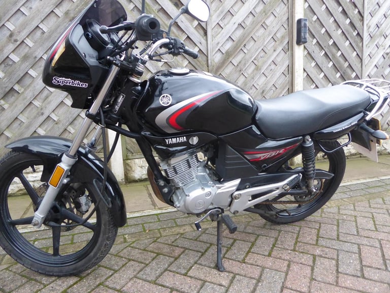 YAMAHA YBR 125 08 REG VERY LOW MILES NEW BATTERY 1 YEARS MOT