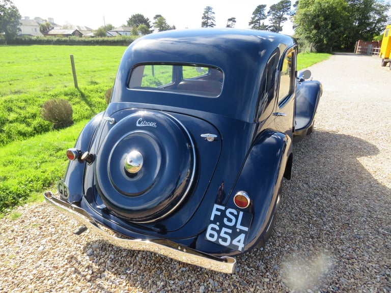 1961 Citroen Traction Saloon Petrol Manual