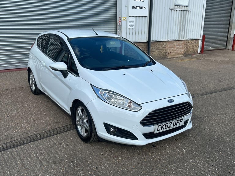 FORD FIESTA 1.0 T EcoBoost Zetec 2012