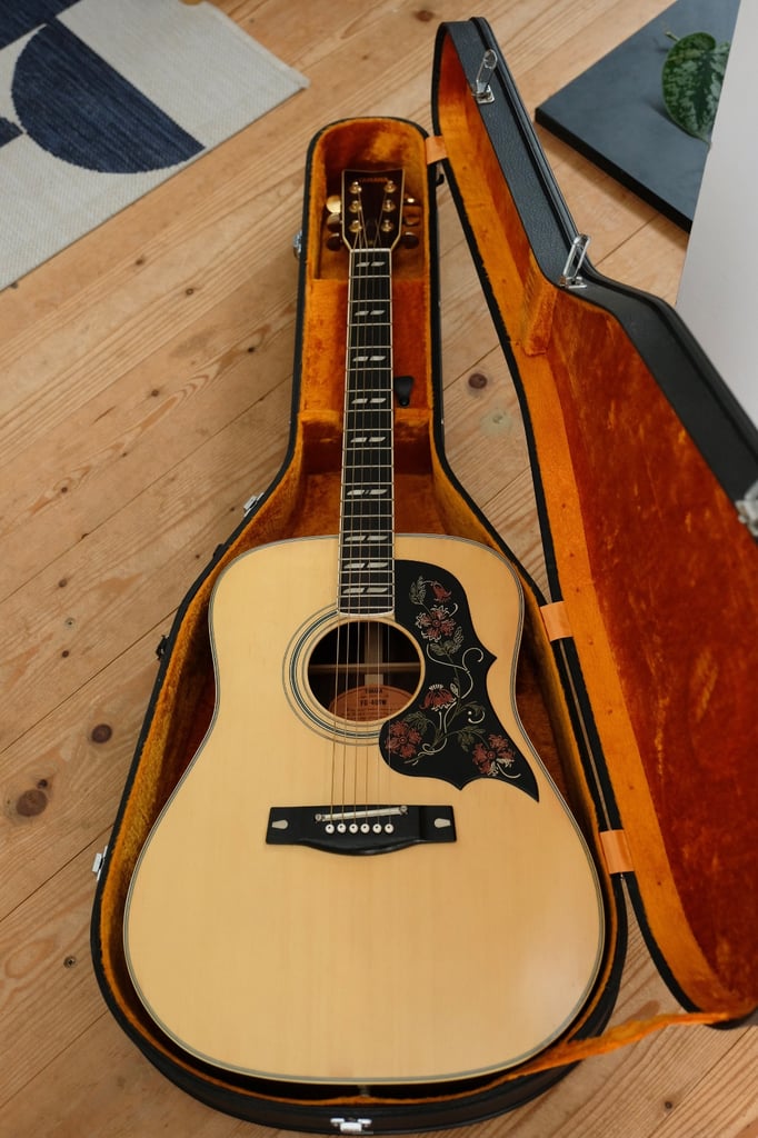Vintage Yamaha FG-401W Acoustic Guitar with Original Case