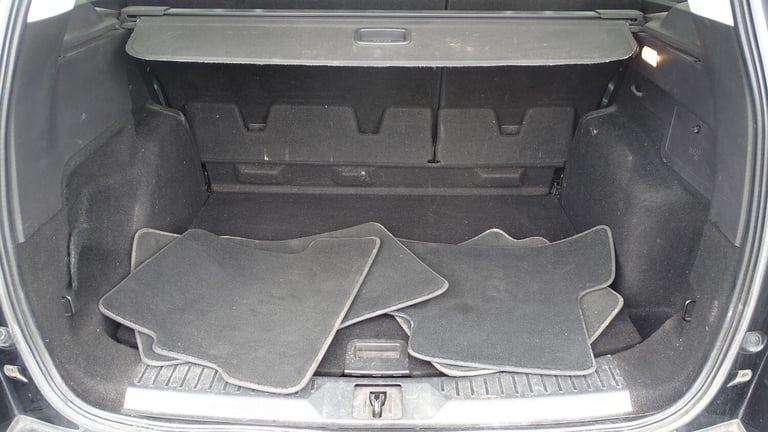 FORD KUGA 2.0 TDCi Titanium Black Manual Diesel 2015