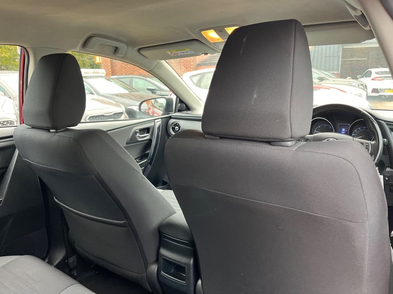 2017 Toyota Auris 1.6 D-4D Business Edition Euro 6 (s/s) 5dr (Safety Sense) HATCHBACK Diesel Manual
