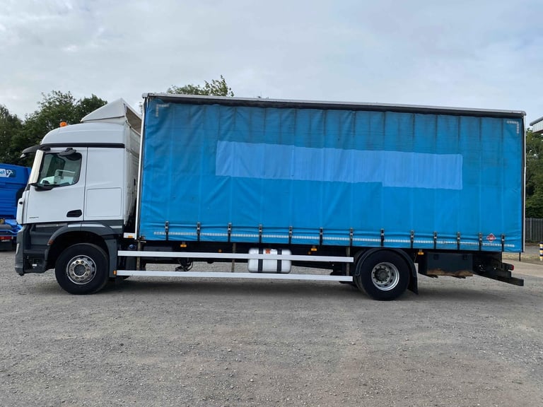 MERCEDES AROCS 1824 *EURO 6* 18 TONNE DOUBLE DECK CURTAINSIDER 2019 – FJ19 NFE