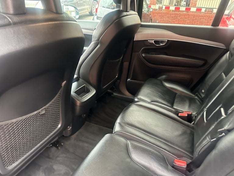 2020 Volvo XC90 2.0 B5 MHEV Momentum SUV 5dr Petrol Hybrid Auto 4WD Euro 6 (s/s) (250 ps) Automatic