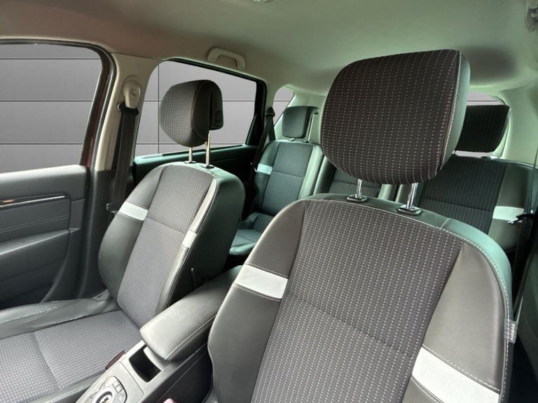 2012 Renault Scenic 1.2 TCe Dynamique TomTom MPV 5dr Petrol Manual Euro 5 (s/s) (115 ps) Lovely M...