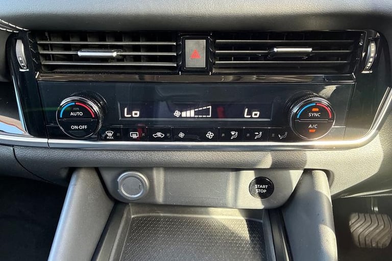 2023 Nissan Qashqai 1.5 E-Power N-Connecta 5dr Auto HATCHBACK PETROL/ELECTRIC Automatic