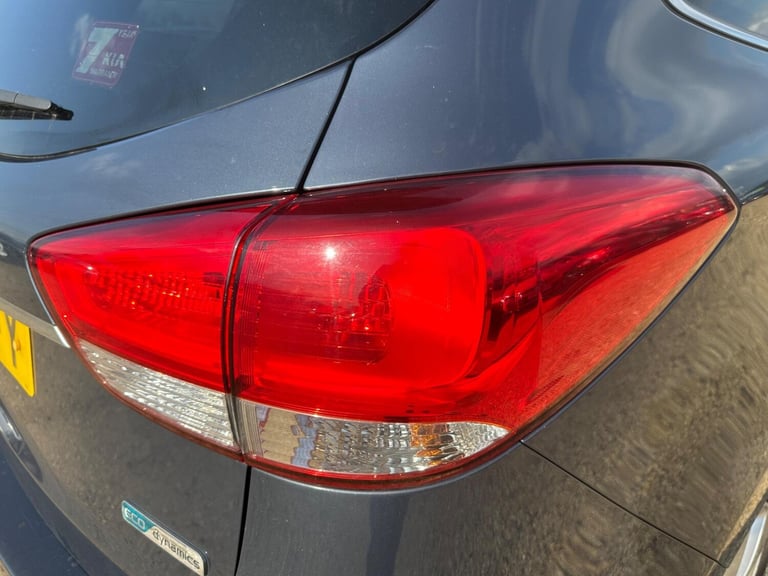 2014 Kia Carens 1.6 GDi EcoDynamics 2 Euro 5 (s/s) 5dr MPV Petrol Manual