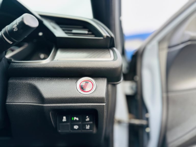 2017 Honda Civic 1.5 VTEC Turbo Sport Plus Euro 6 (s/s) 5dr HATCHBACK Petrol Manual