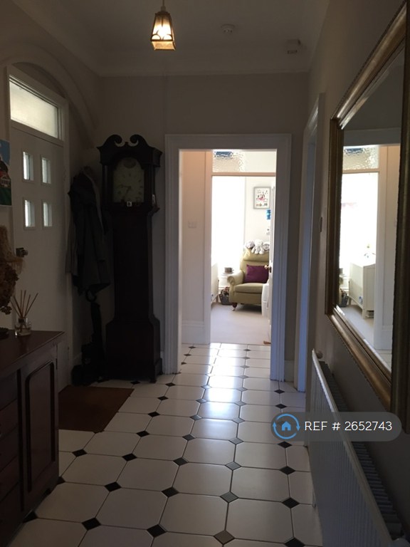 2 bedroom flat in Lorna Road, Hove, BN3 (2 bed) (#2652743)