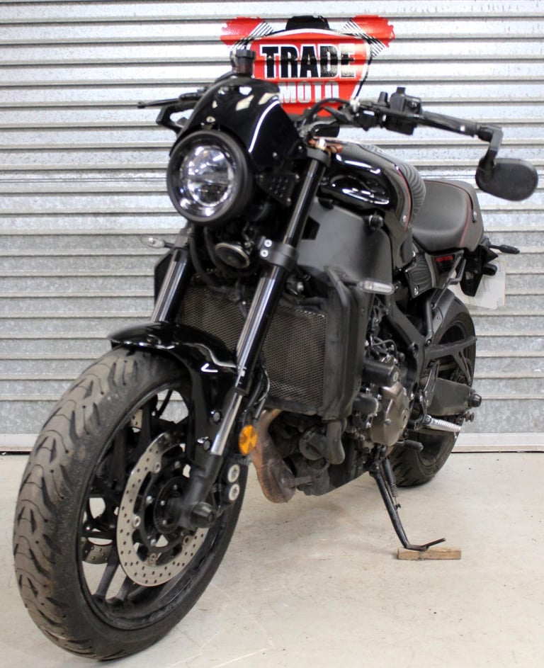 2023 23 YAMAHA XSR 900 (MTM890) ABS SPORT HERITAGE BLACK NAKED TRADE SALE NEWMOT