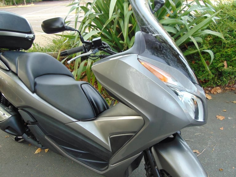 Honda NSS 300 A-D 2016 Forza 300cc Automatic Scooter low miles serviced new MOT 