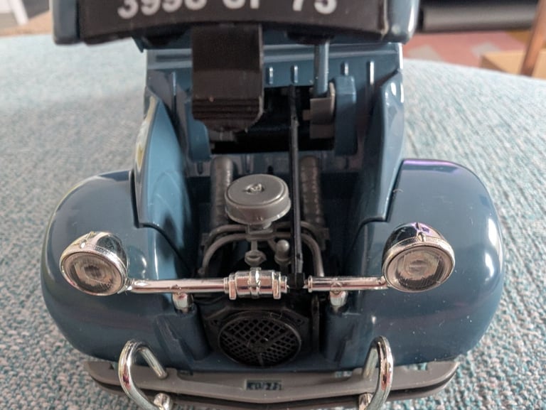 Citroen 2CV model for sale