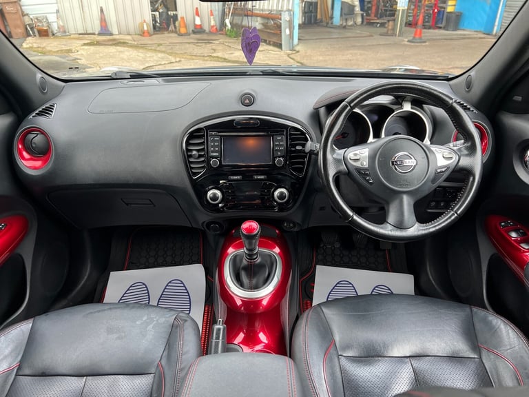 2016 Nissan Juke 1.2 DiG-T Tekna 5dr HATCHBACK Petrol Manual