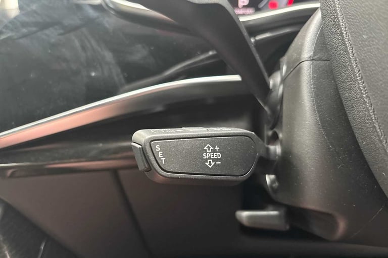 2024 Audi Q8 55 TFSI Quattro Black Edition 5dr Tiptronic SUV Petrol Automatic