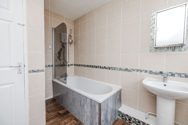 2 Bedroom house, Silverdale Pace, Newton Aycliffe, Durham, DL5 7DZ