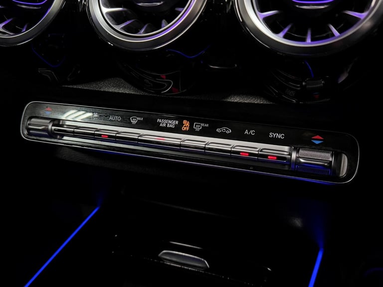 2022 Mercedes-Benz GLB 2.0 GLB35 AMG (Premium Plus) SUV 5dr Petrol 8G-DCT 4MATIC Euro 6 (s/s) (30...