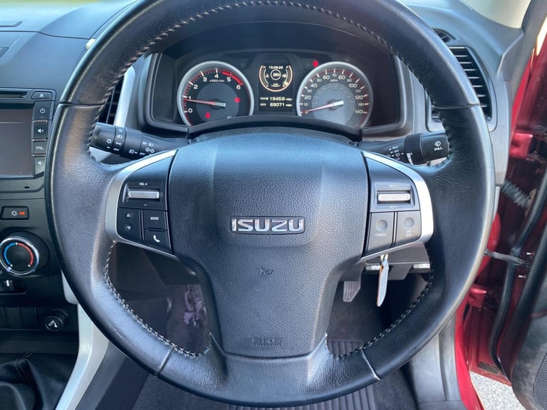 2019 Isuzu D-Max 1.9 TD Yukon 4WD Euro 6 4dr PICK UP Diesel Manual