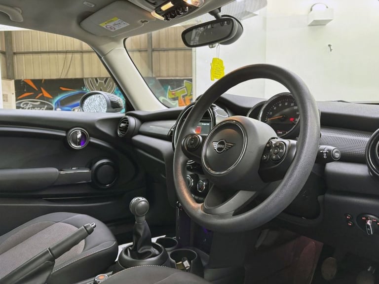 2020 MINI Hatch 1.5 Cooper Classic Hatchback 3dr Petrol Manual Euro 6 (s/s) (136 ps) Hatchback Pe...