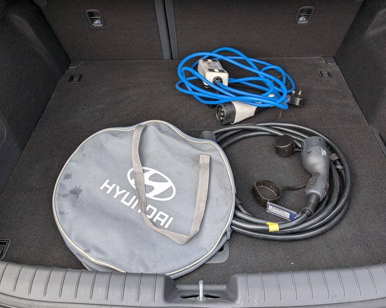 HYUNDAI IONIQ 38.3KWK PREMIUM | WARRANTY | ONLY 6,243 MILES | EXCELLENT CONDITION | NOT PCO