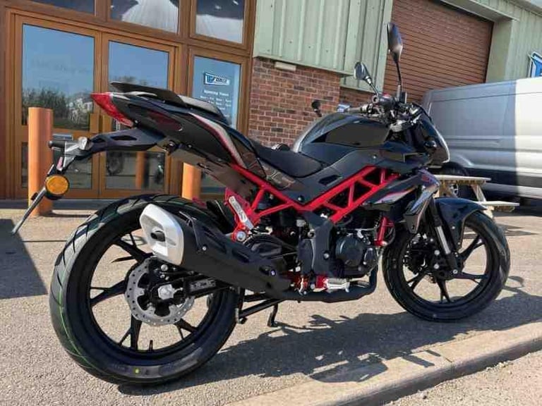 BENELLI BN125 LEARNER LEGAL MOTORCYCLE