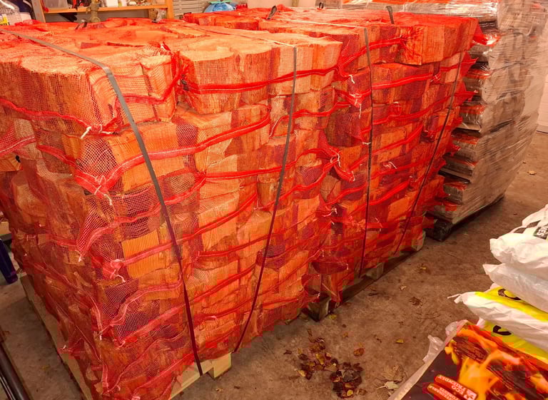 🔥 Hardwood Kiln Dried Firewood (100% Ash) - Kindling - Softwood Netting Bags - Smokeless Coal 🔥 
