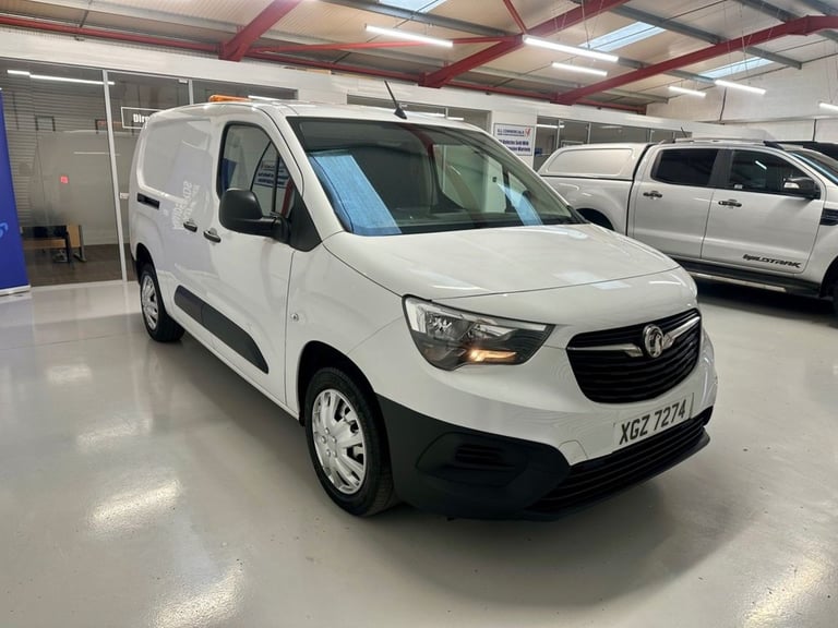 2022 VAUXHALL COMBO 1.5 TURBO D 2300 DYNAMIC PANEL VAN L2 * 15,980 L2 LWB * DIES