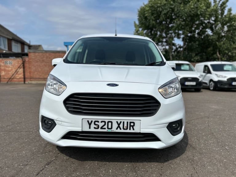 2020 Ford Transit Courier 1.0 EcoBoost LIMITED P/V 5dr L1 ONE OWNER, 3 SERVICES PANEL VAN Petrol ...