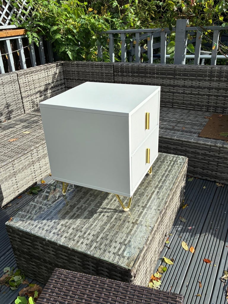 BOXED ALDEA 2 DRAWER BEDSIDE TABLE - WHITE £40