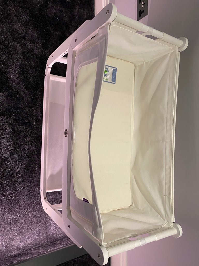 Snuz Pod With Mattress for sale in Harrow area