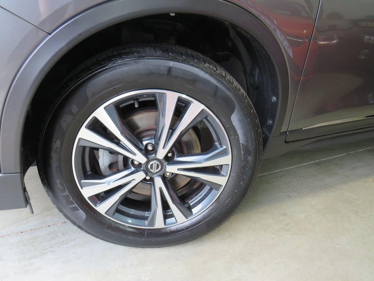 NISSAN X-TRAIL 1.7 dCi N-Connecta Euro 6 (s/s) 5dr Grey Manual Diesel 2019
