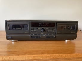 Technics Stereo Cassette Deck RS - TR373