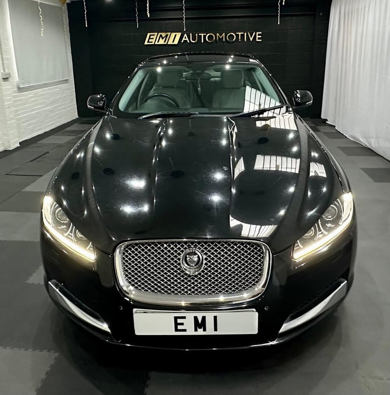 2012 Jaguar XF 2.2d Luxury 4dr Auto SALOON DIESEL Automatic