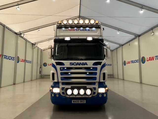 Scania R580 6x2 10 Tyre Rear Lift Tractor Unit PTO