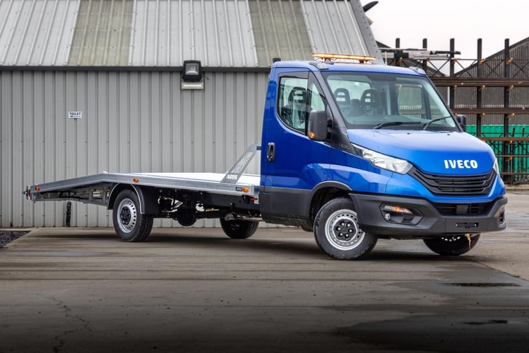 IVECO DAILY 3.5T FULL BEAVERTAIL BODY FULLY LOADED ALL EXTRAS