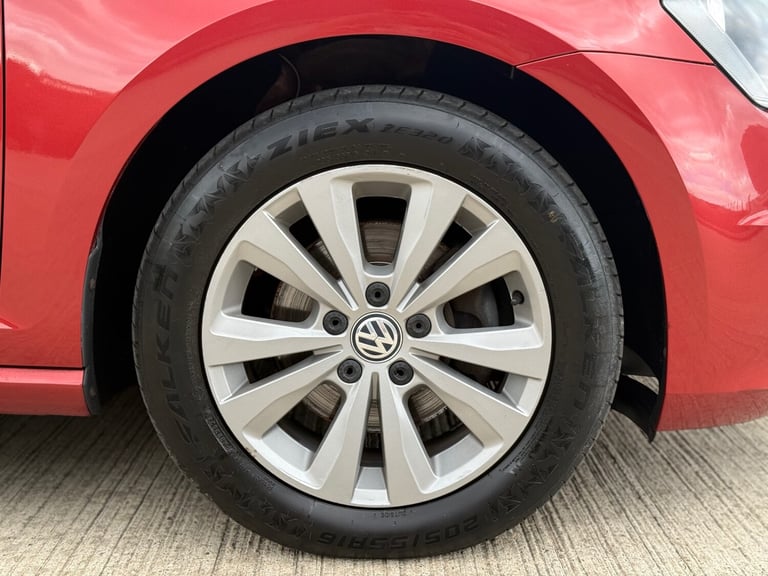 2013 Volkswagen Golf BLUEMOTION 1.6 TDI - 12 MONTHS MOT - £20 CHEAP CAR TAX 2KEY HATCHBACK Diesel...