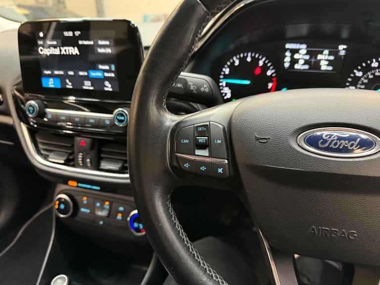 FORD FIESTA 1.0 T EcoBoost Zetec 2018