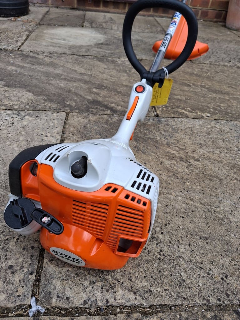 Petrol strimmer 