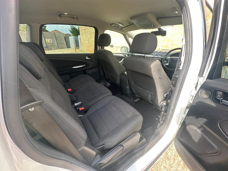 2011 Ford S-Max 2.0 TDCi 140 Titanium 5dr MPV Diesel Manual