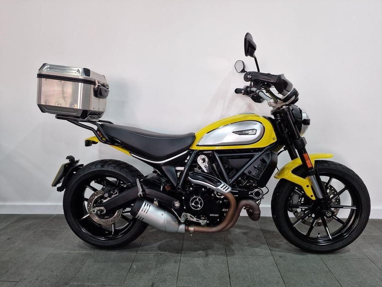 2021 Ducati Scrambler Icon, 800cc, Genuine Alloy Top Box, Low Seat Height 795mm