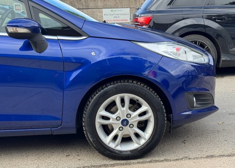 2015 Ford Fiesta 1.0T EcoBoost Zetec Hatchback 5dr Petrol Powershift Euro 6 (100 ps) Hatchback Pe...