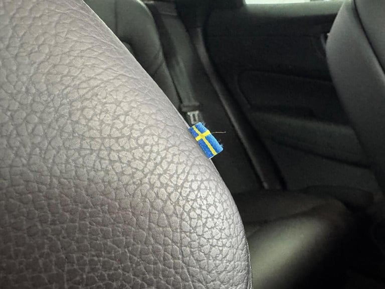 VOLVO XC60 2.0h T6 Recharge 18.8kWh Plus Auto AWD Euro 6 (s/s) 5dr 2024