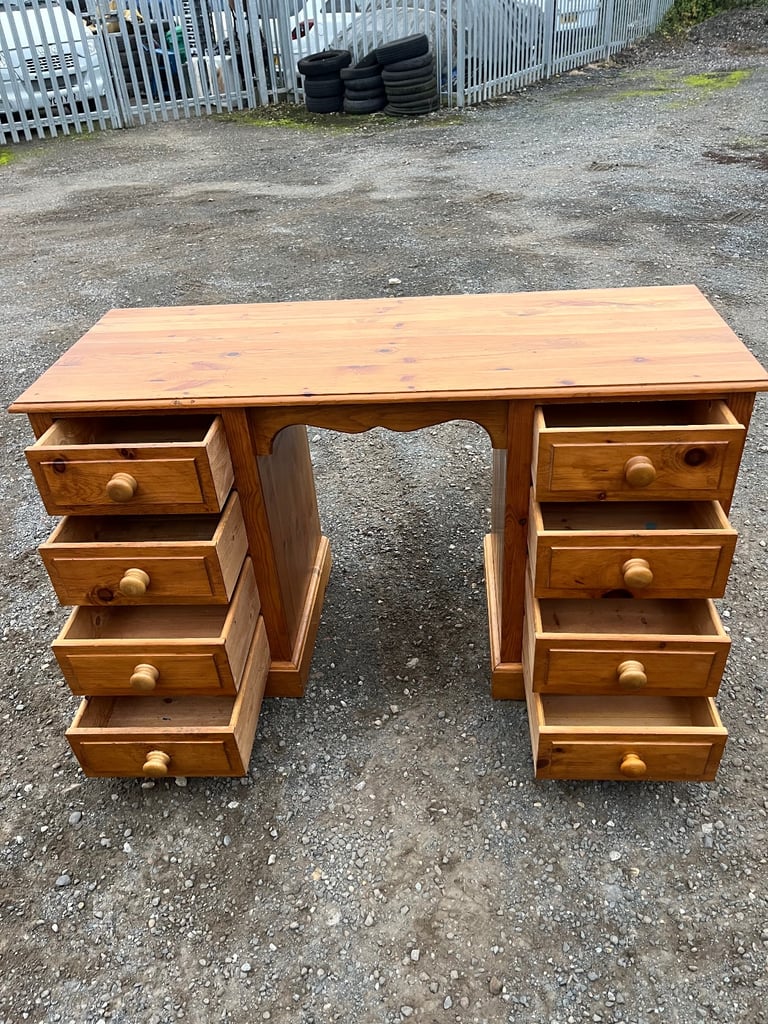 Pine desk FREE DELIVERY