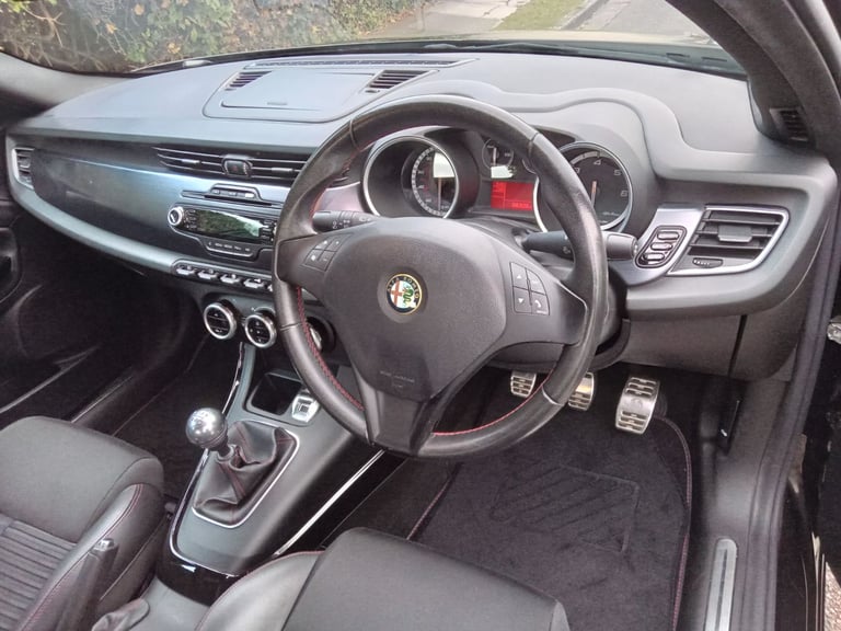 Alfa Romeo, GIULIETTA, Hatchback, 2013, Manual, 1956 (cc), 5 doors