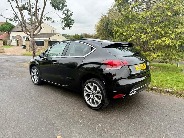 2015 Citroen DS4 1.6 e-HDi 115 DStyle Nav 5dr HATCHBACK Diesel Manual