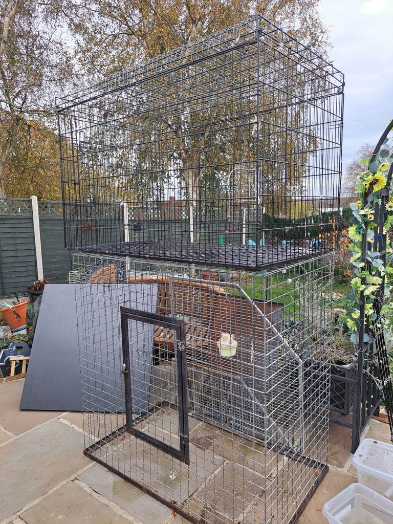 Two large outdoor/indoorcages