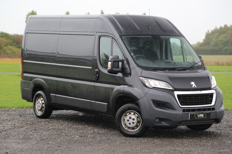 image for 2017 Peugeot Boxer 2.0 BlueHDi 335 Professional Panel Van 5dr Diesel Manual L2 H2 Euro 6 (130  PA...