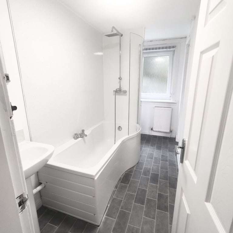 Fantastic 3 bedroom flat for long term tenants 