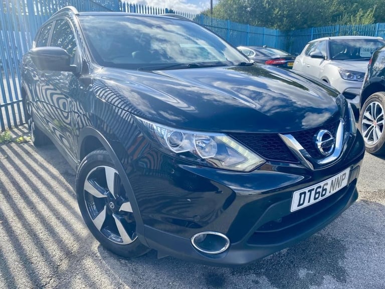 image for 2017 Nissan QASHQAI DIESEL HATCHBACK 1.5 N-VISION DCI 5DR Hatchback Diesel Manua